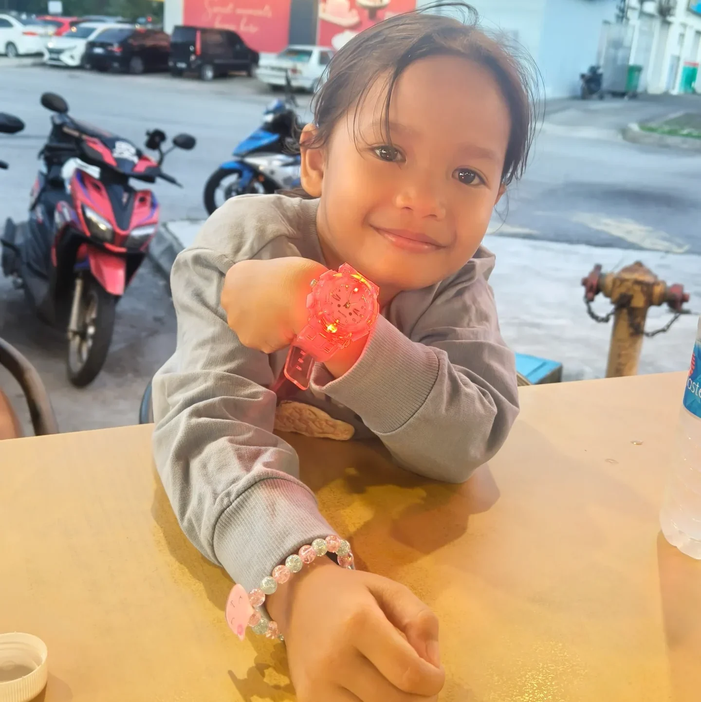 Nur Rizqah's Mom